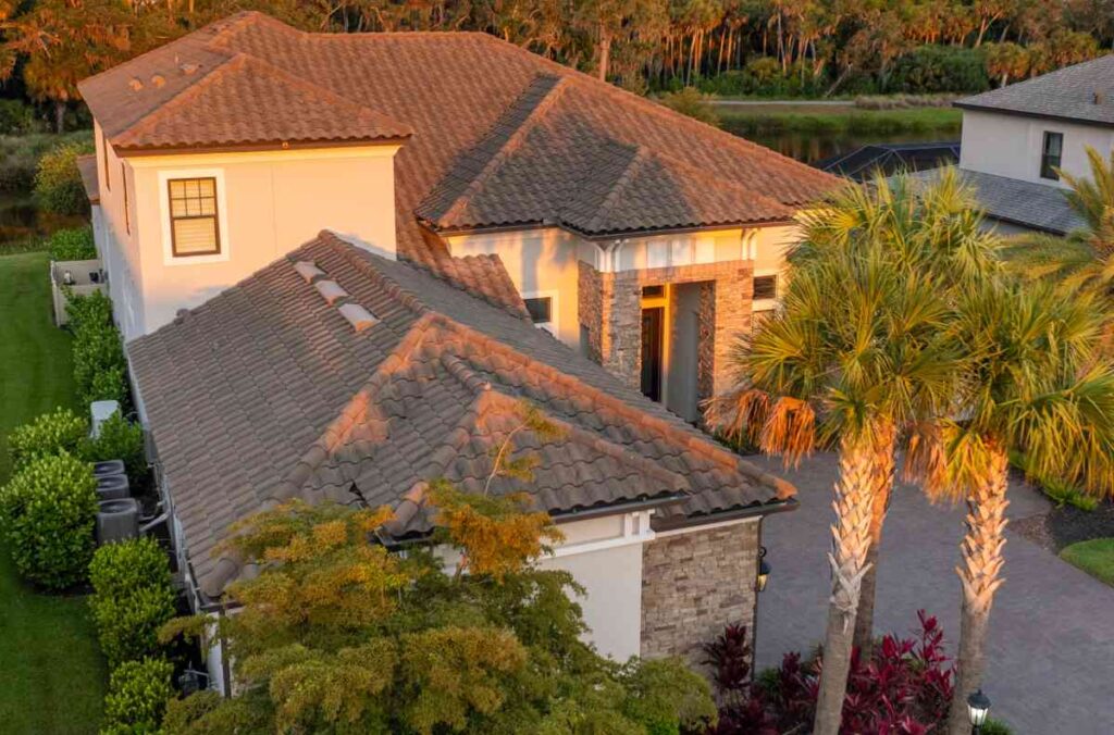 Show home with red tile roof in Florida