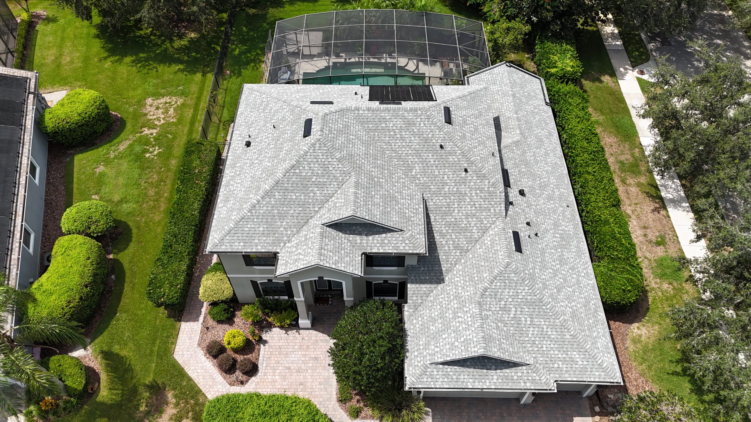 CertainTeed "Cobblestone Gray"